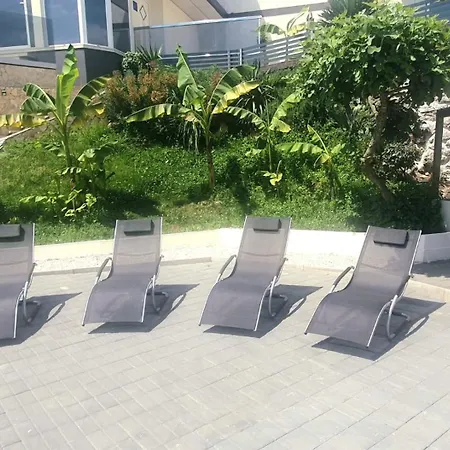 Villa Luxury With Jacuzzi And Swimming Pool