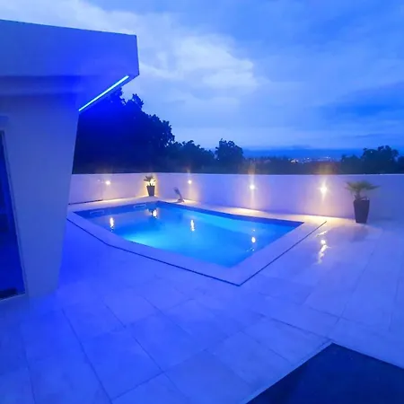 Villa Luxury With Jacuzzi And Swimming Pool Opatija