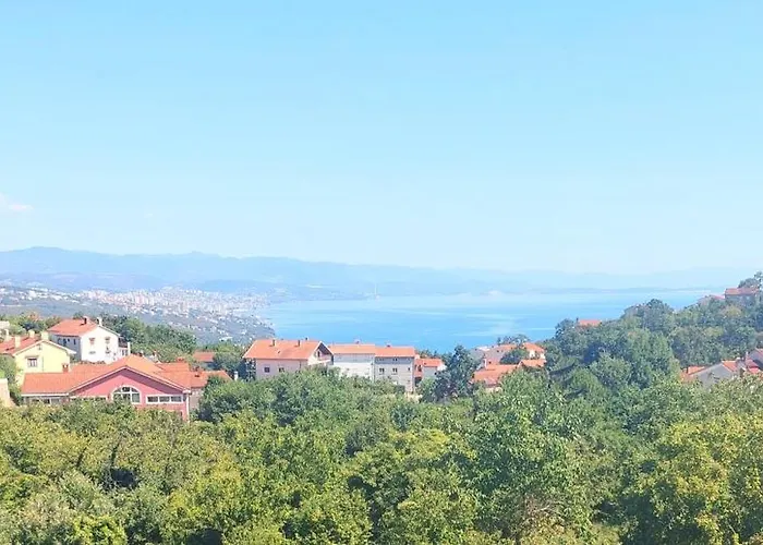 Luxury With Jacuzzi And Swimming Pool Villa *